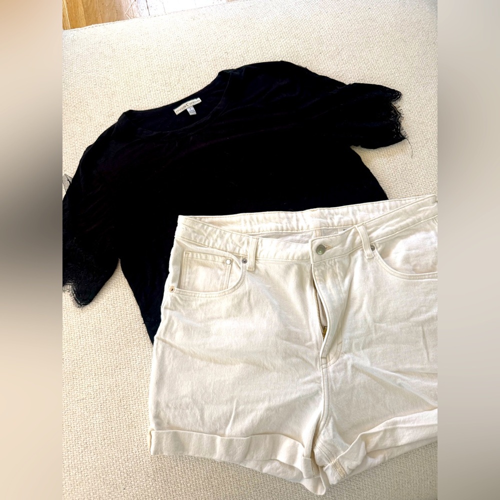 H&M High waisted White mom Shorts